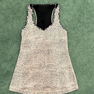 Lululemon sports racer tank with built in padded bra  cream and grey size 4